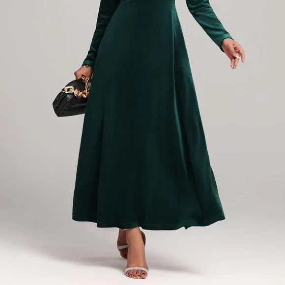 Square Neck Long Sleeve Velvet Dress - Picture 6 of 9